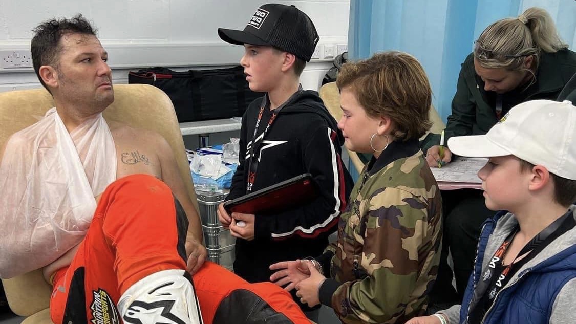 Mundial Supercross, Grã-Bretanha: Chad Reed sofre várias lesões