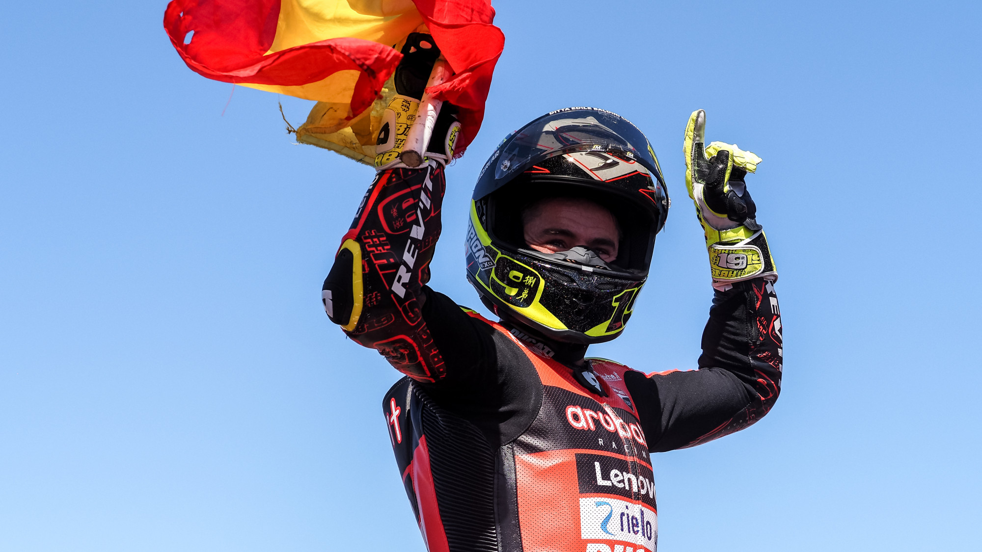 WSBK, San Juan, Corrida 2: Bautista vence e desespera adversários