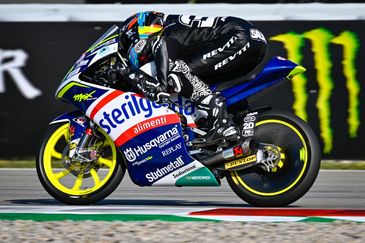 Moto3, Valência: David Salvador substitui Nepa em Valência