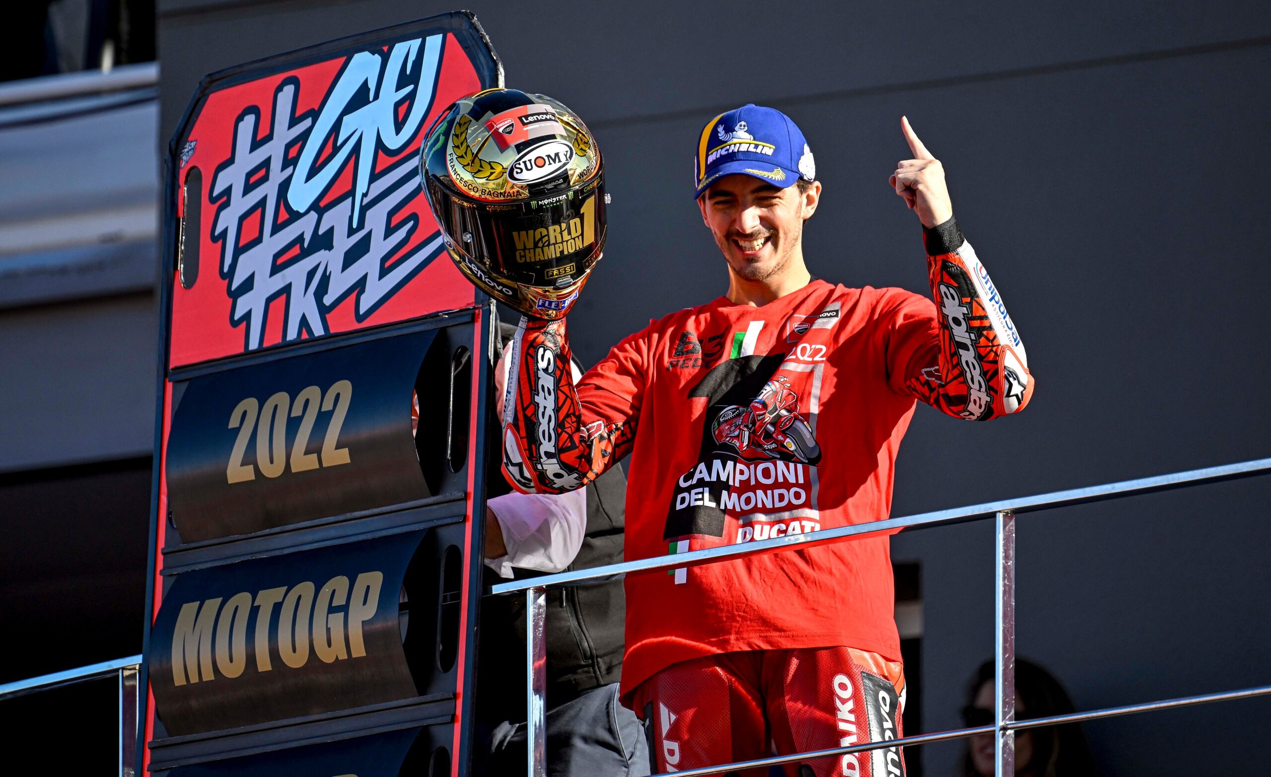 MotoGP, Pecco Baganaia: “Vi muitas lágrimas de alegria e chorei também”