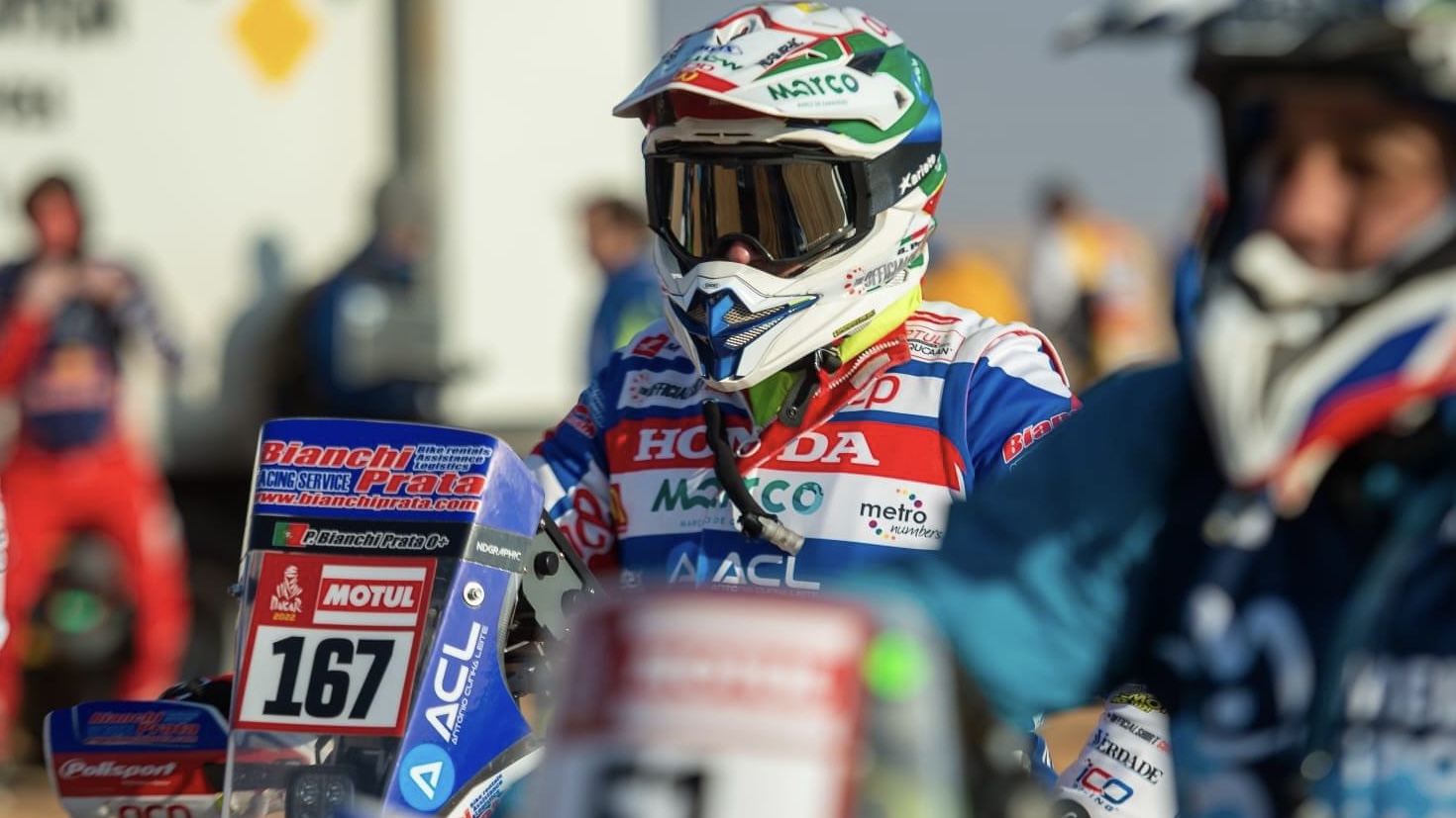 Vídeo Dakar: Assista à estreia de ”A corrida mais dura do mundo”