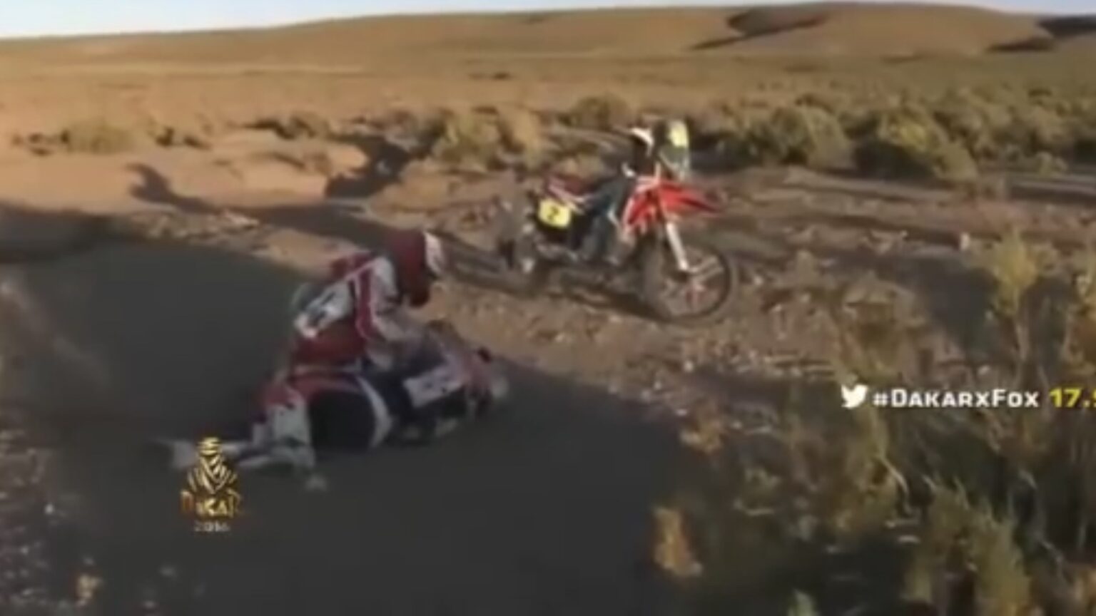 Vídeo Dakar: O dia em que Paulo Gonçalves socorreu Matthias Walkner