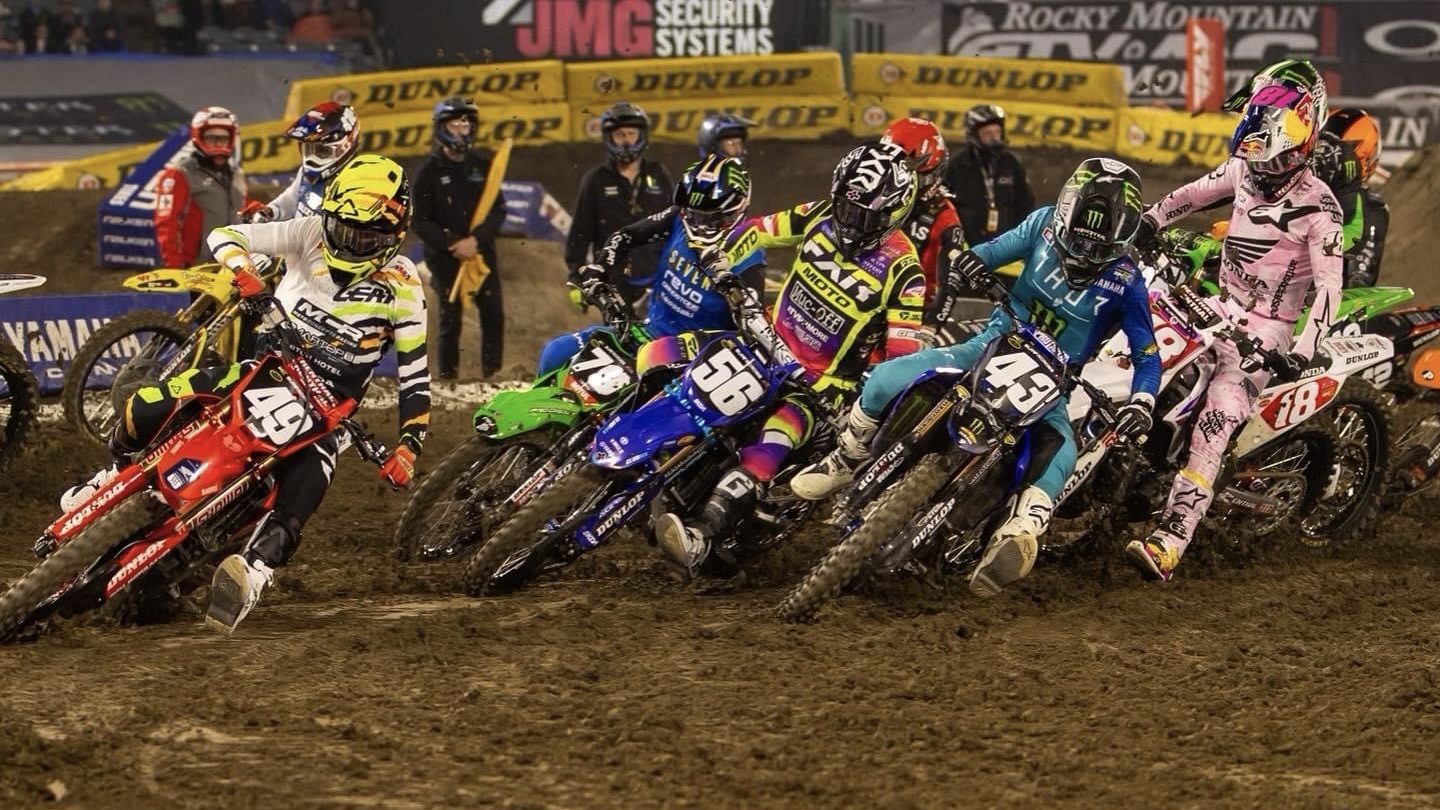 Vídeo AMA Supercross 250: O resumo de Anaheim 2