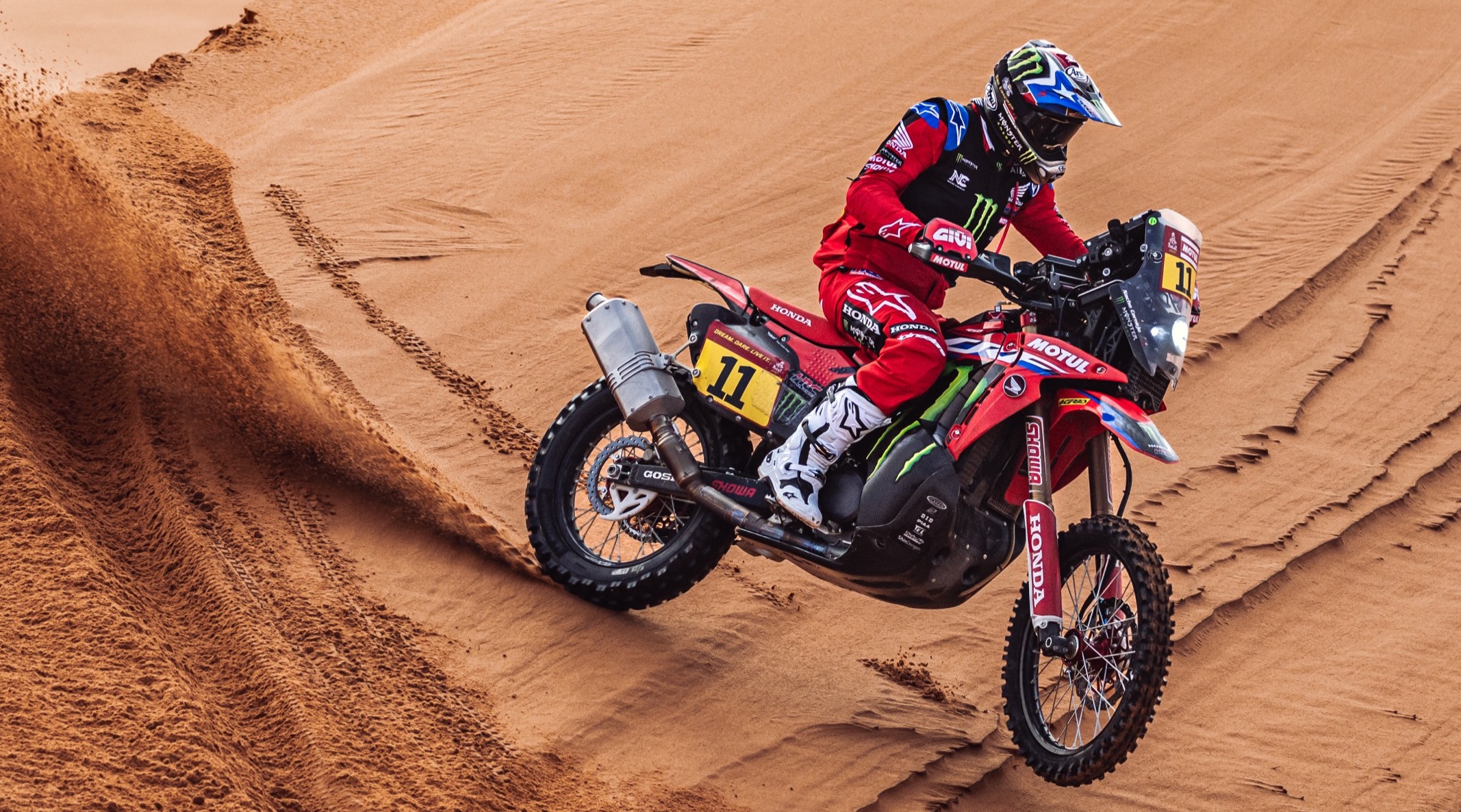 Dakar, Etapa 9, Nacho Cornejo, 5º: “Cai e fiquei preso debaixo da moto, foi o Santolino que me ajudou”