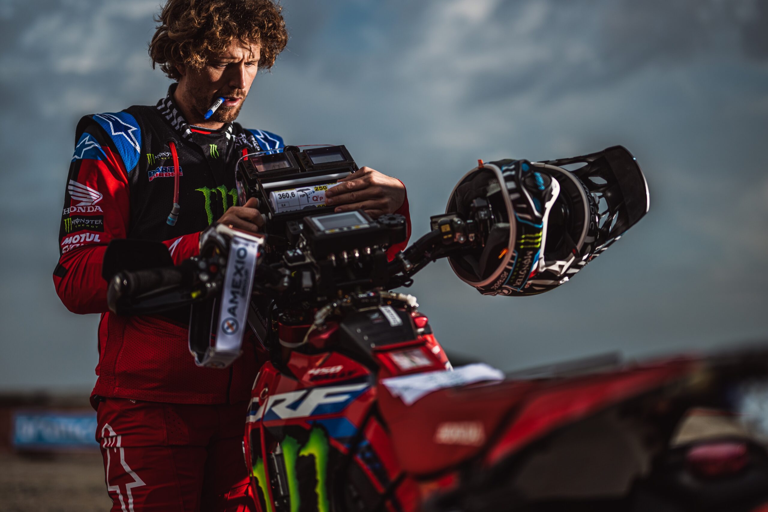 Dakar, Etapa 2, Adrien Van Beveren, 16º: “Felizmente não me lesionei em resultado da queda”