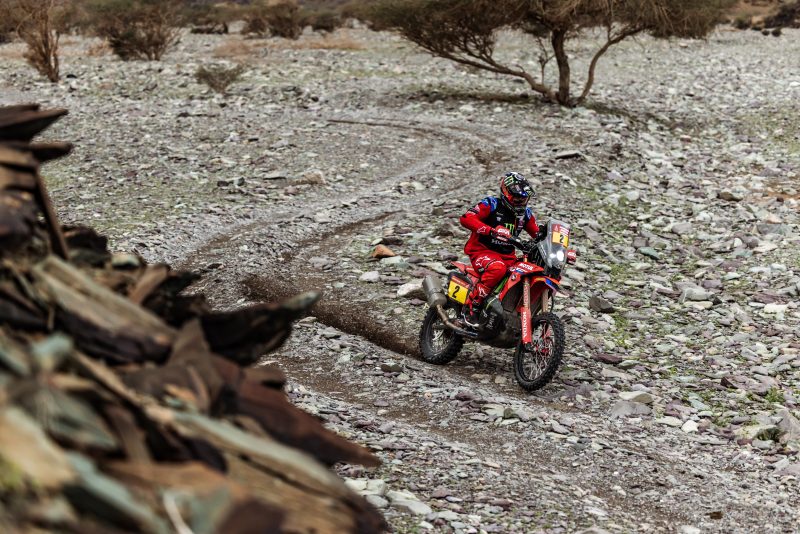 Dakar, Etapa 2, Ricky Brabec, 15.º: “Muito exigente para nós e para a moto”
