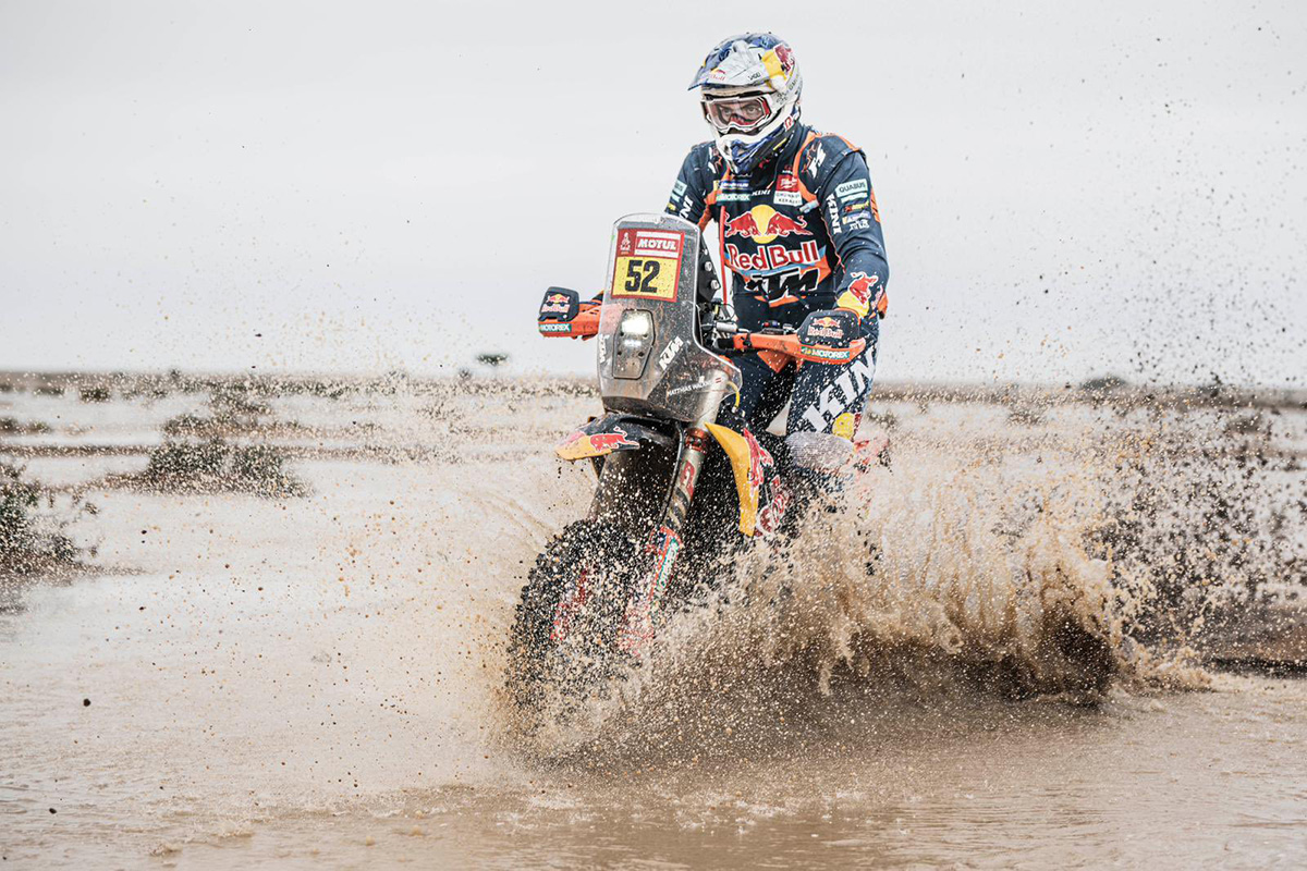 Dakar, Etapa 10: Depois da chuva, dunas e navegação como próximos desafios
