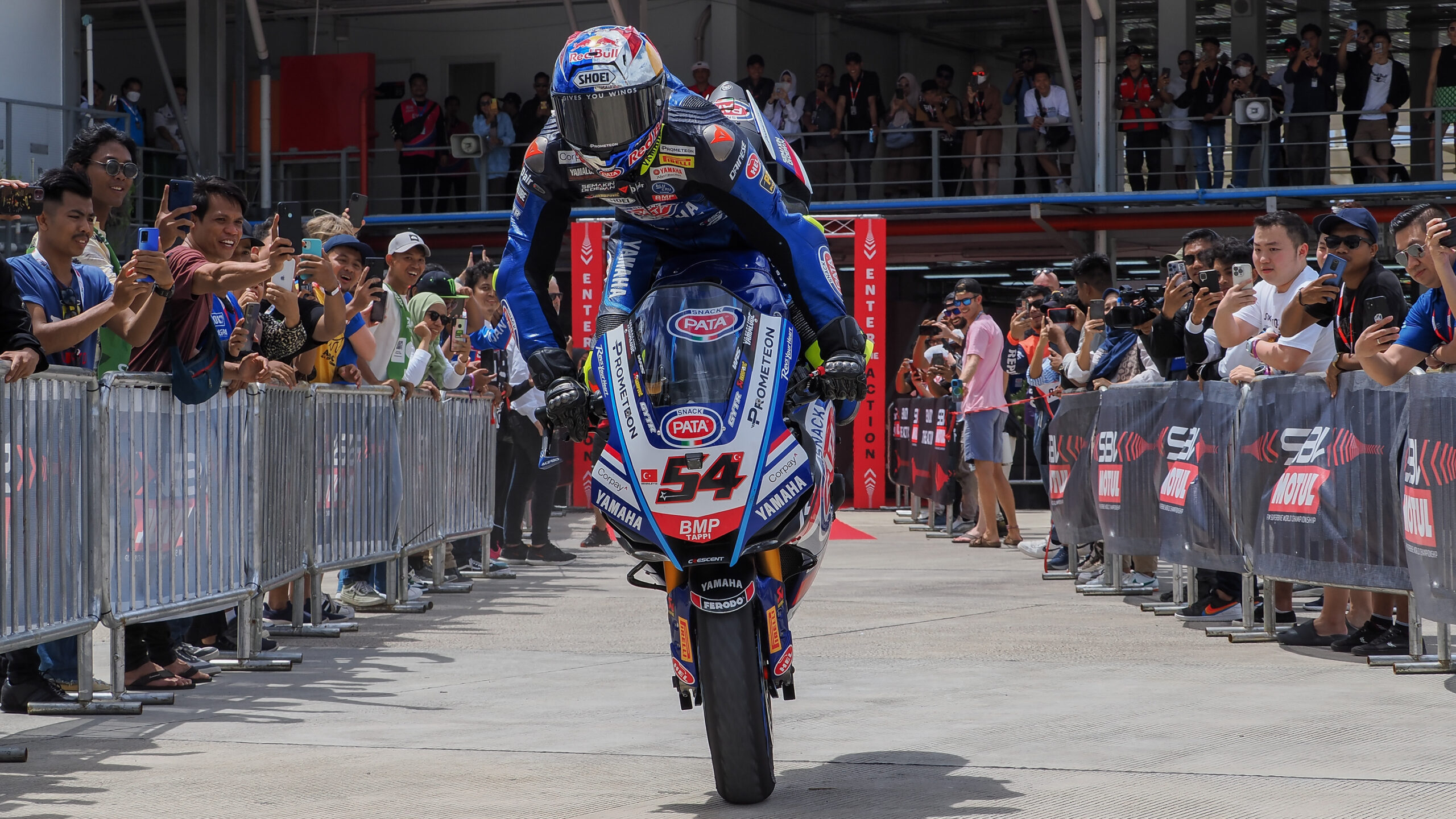 WSBK, Indonésia, Superpole Race: Bautista caiu, vence Razgatlioglu