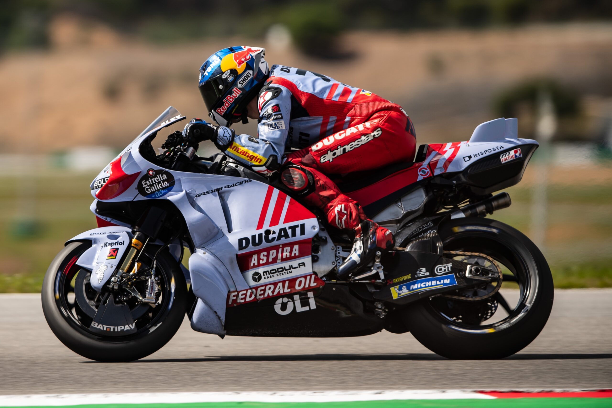 MotoGP, Portugal, T1: Álex Márquez na frente de Joan Mir, Oliveira fora do top-10