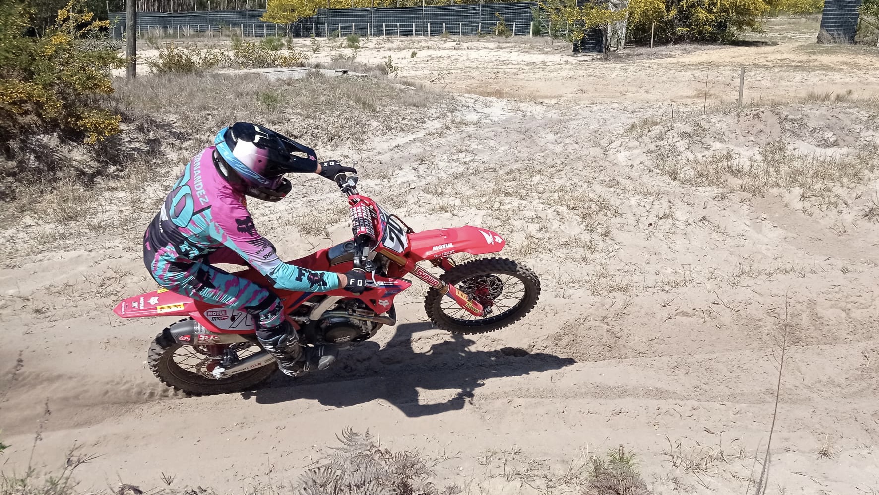 Vídeo MXGP: Rubén Fernández está em Portugal a preparar GP da Sardenha! 