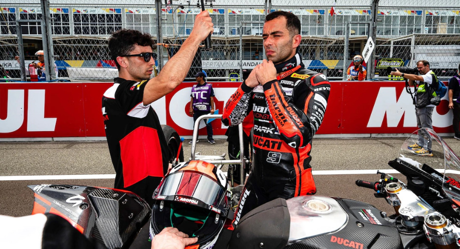 WSBK, Danilo Petrucci (6º) sobre Lowes: “Na primeira partida acertou em mim e no Baz, é inaceitável”