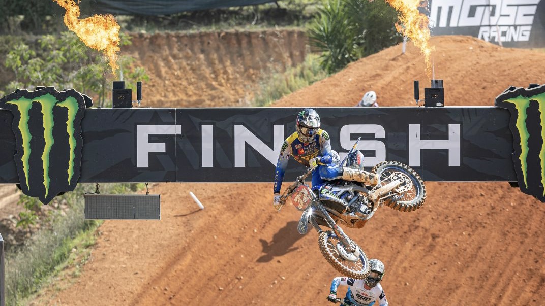 Vídeo EMX250, Águeda: O resumo da primeira manga