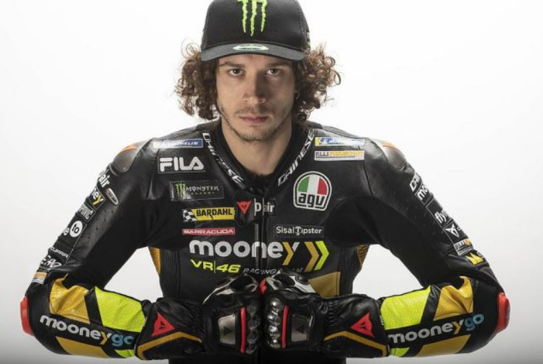 MotoGP, Valentino Rossi: “O Bezzecchi pode ganhar o Mundial”