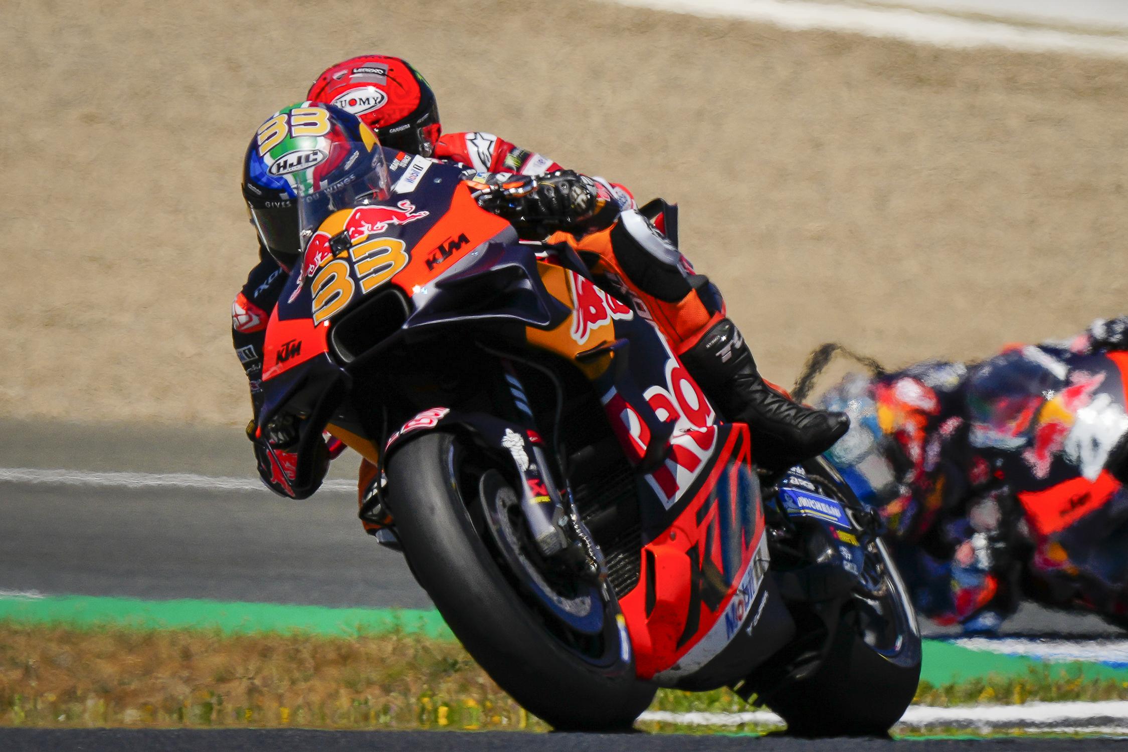 MotoGP, Brad Binder, 1.º: “Tinha de tentar um bom mergulho”
