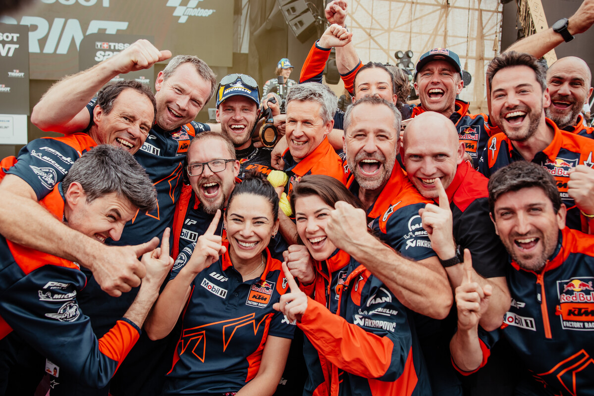 MotoGP, Argentina: Festa laranja nas Termas de Rio Hondo