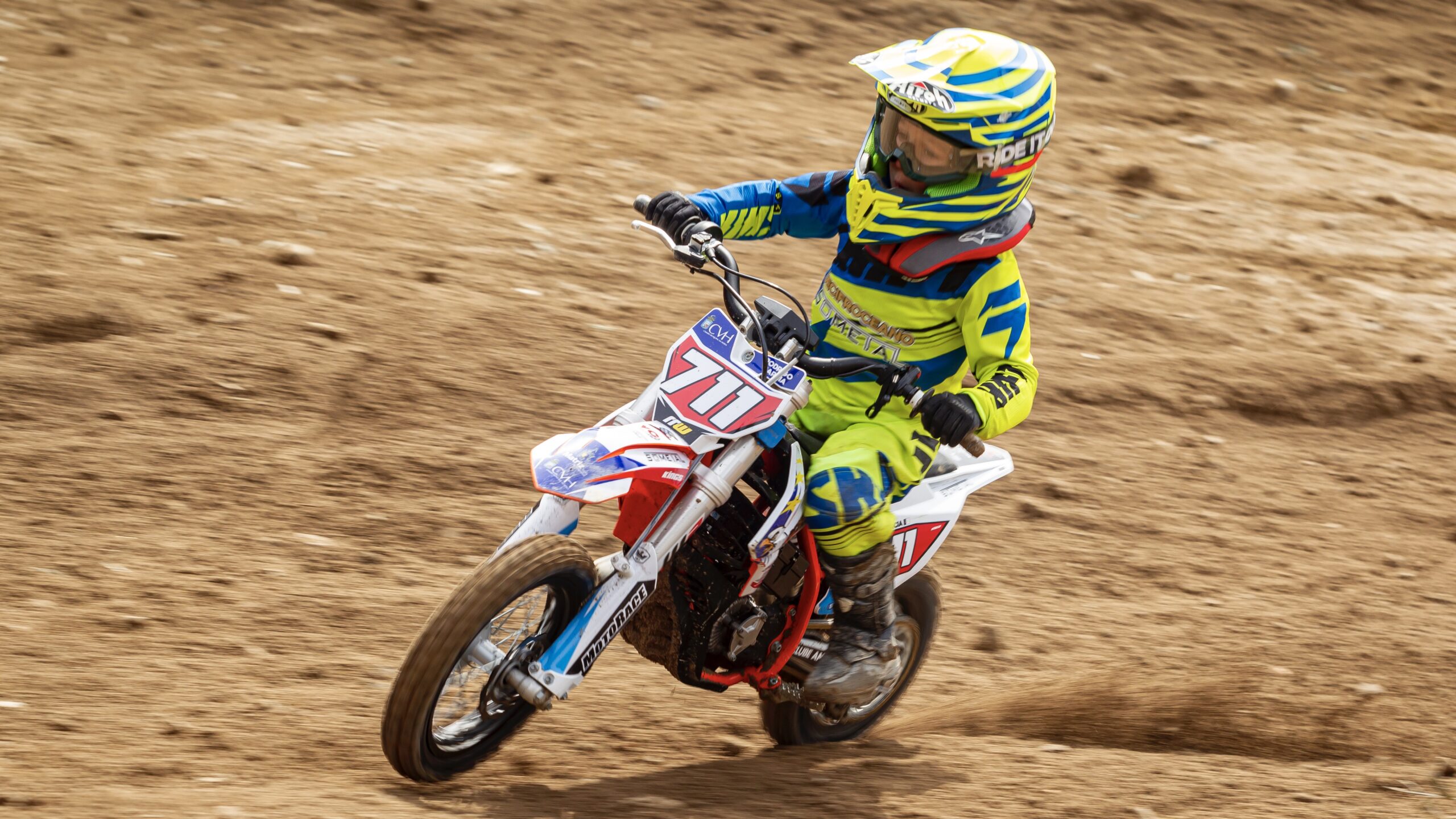 CN Motocross: Rodrigo Garcia, o primeiro de sempre com uma moto elétrica