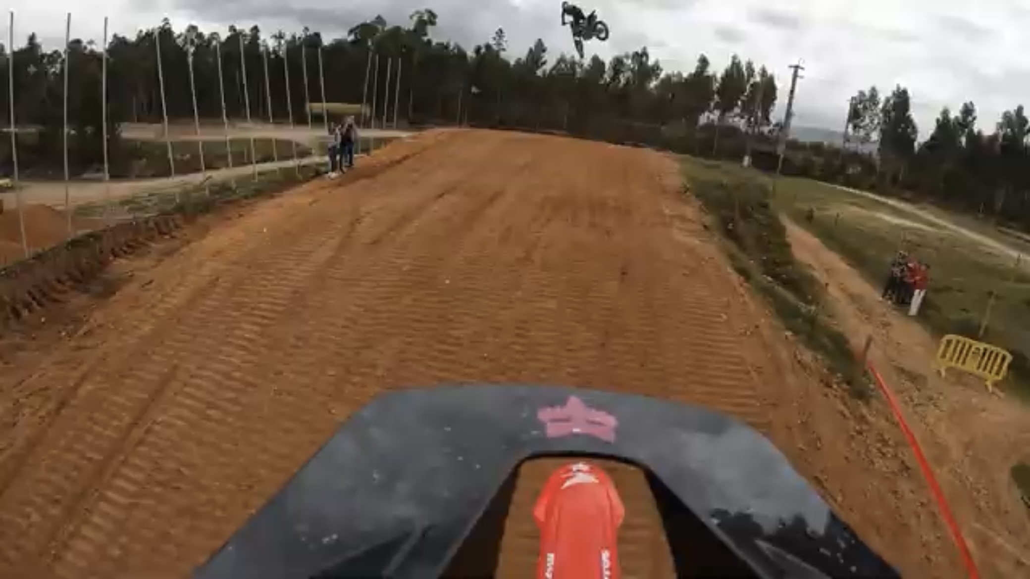 Vídeo MXGP, Águeda: Onboard com Alberto e Fernández!