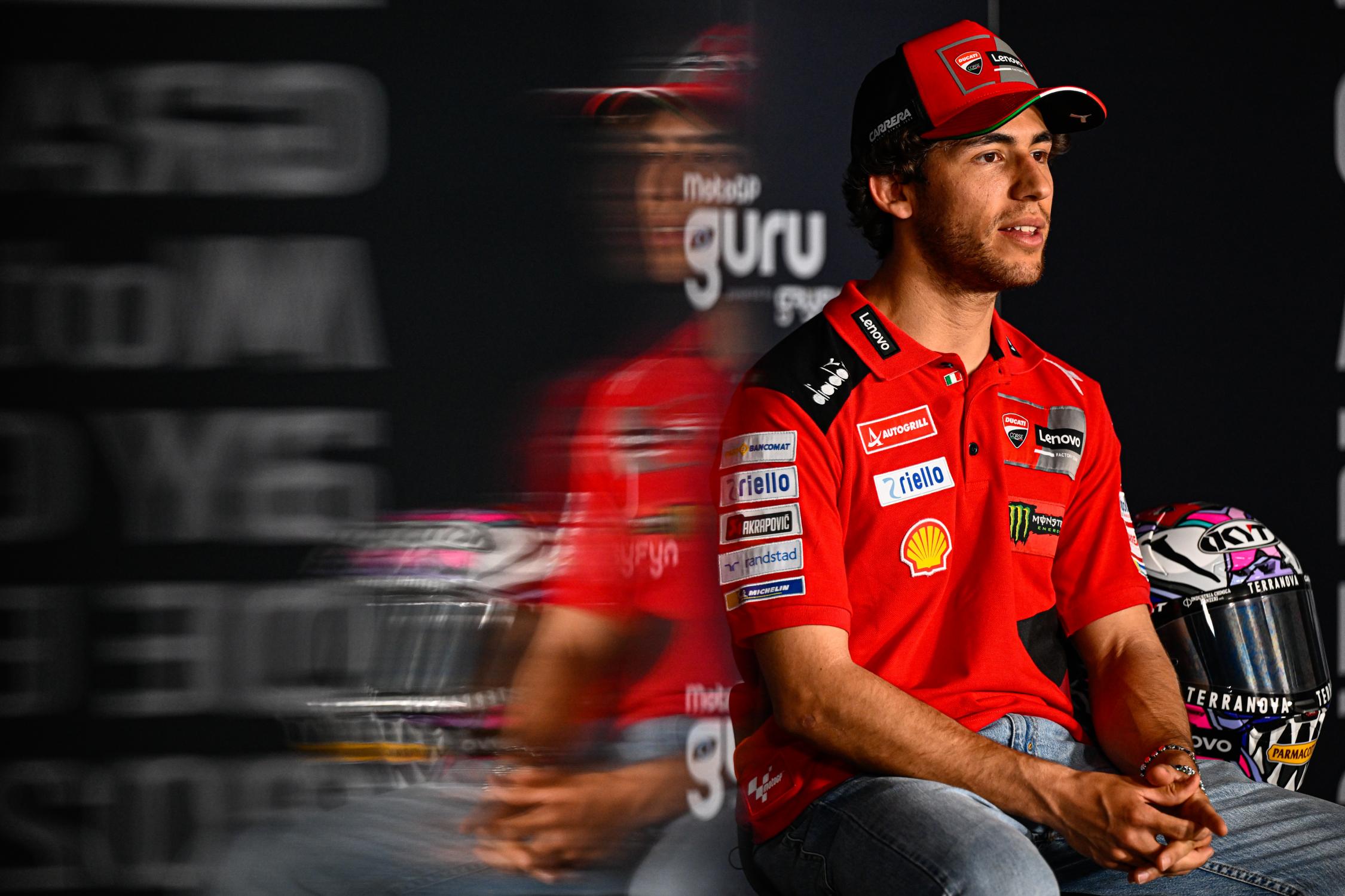 MotoGP, Enea Bastianini, 21.º: “Temos de ver a situação amanhã de manhã”