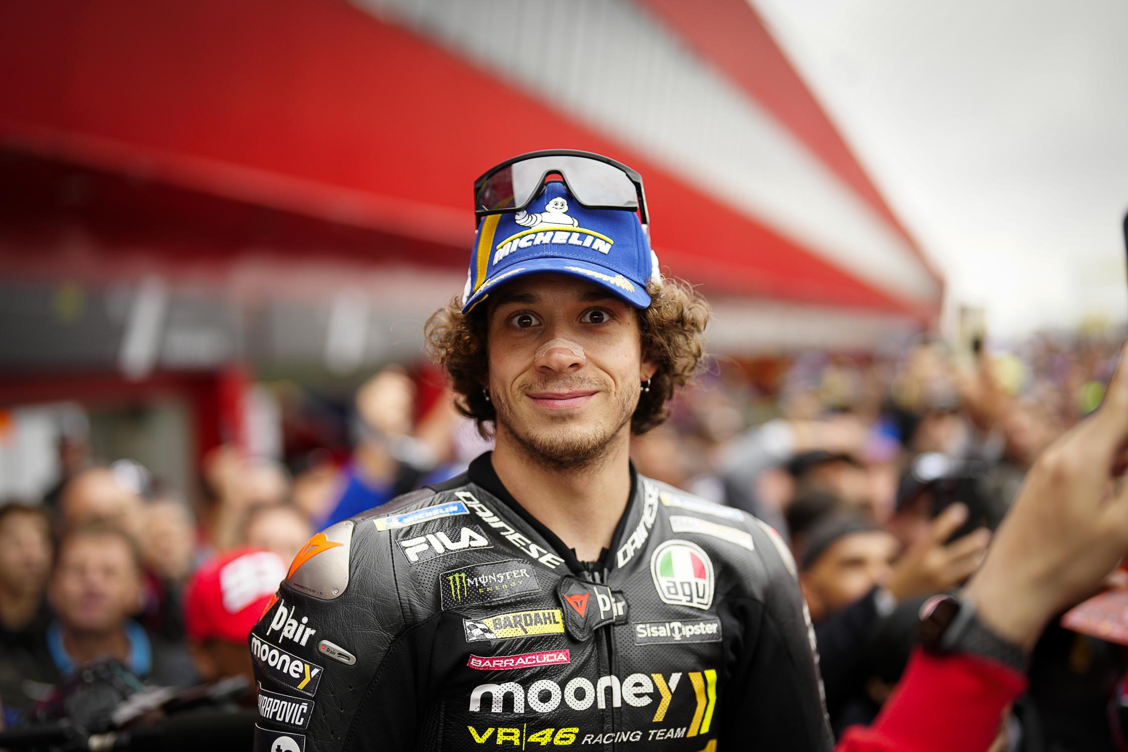 MotoGP, Marco Bezzecchi, 2.º: “Quase cheguei ao Brad, mas ele foi um pouco melhor”