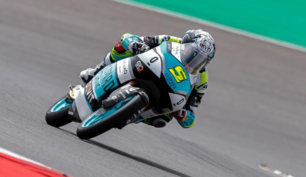 Moto3, Estados Unidos, Q2: Pole-position de Jaume Masia numa sessão acidentada