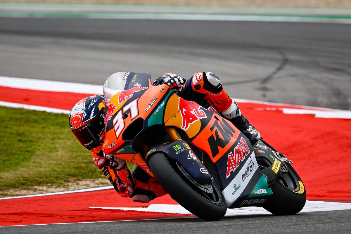 Moto2, Estados Unidos, Corrida: Acosta bate Arbolino e lidera campeonato