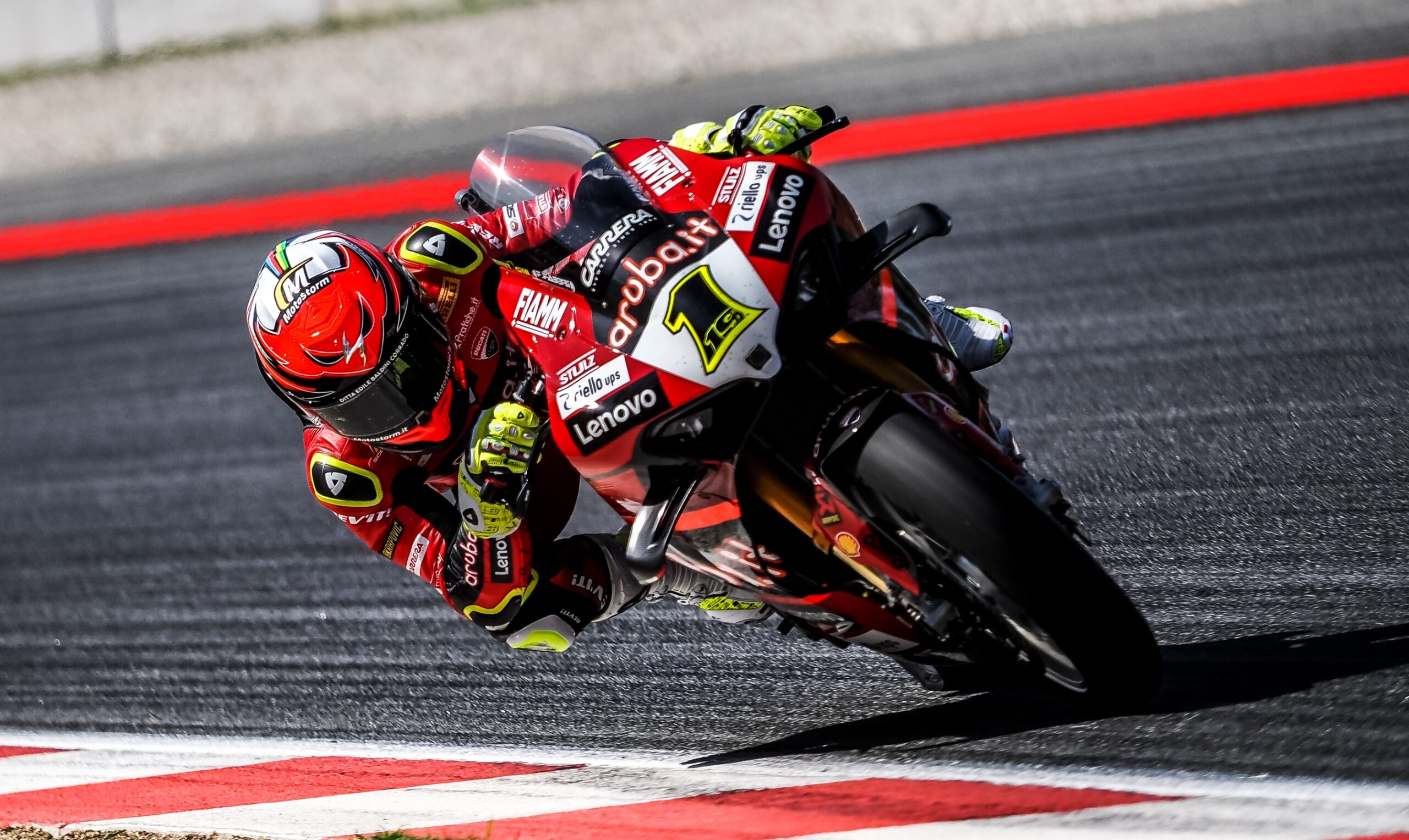 WSBK, Barcelona, TL2: Alvaro Bautista arruma a casa para terminar o primeiro dia à frente