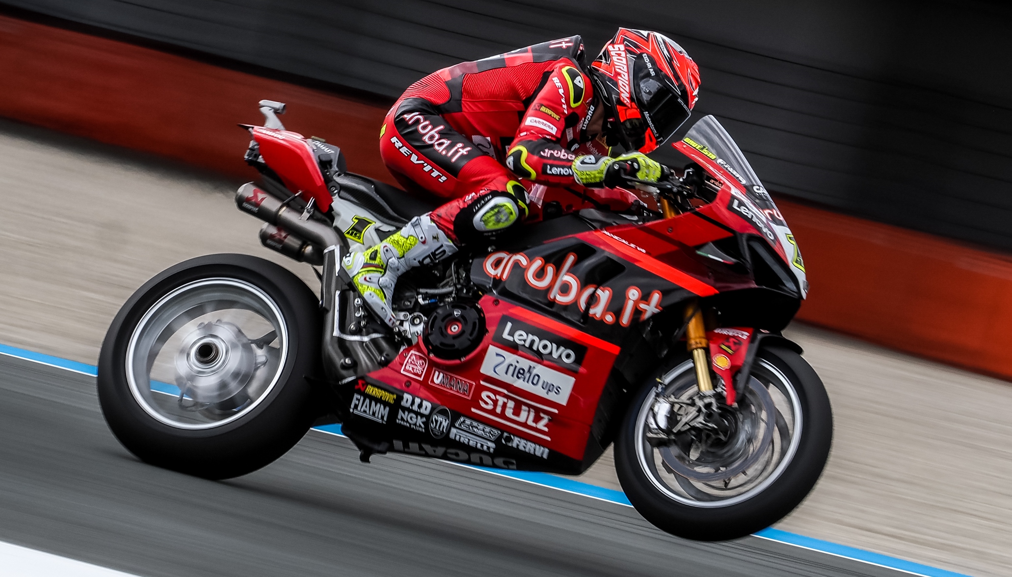 WSBK: Limites e concessões atualizados, Ducati perde 250 rotações!