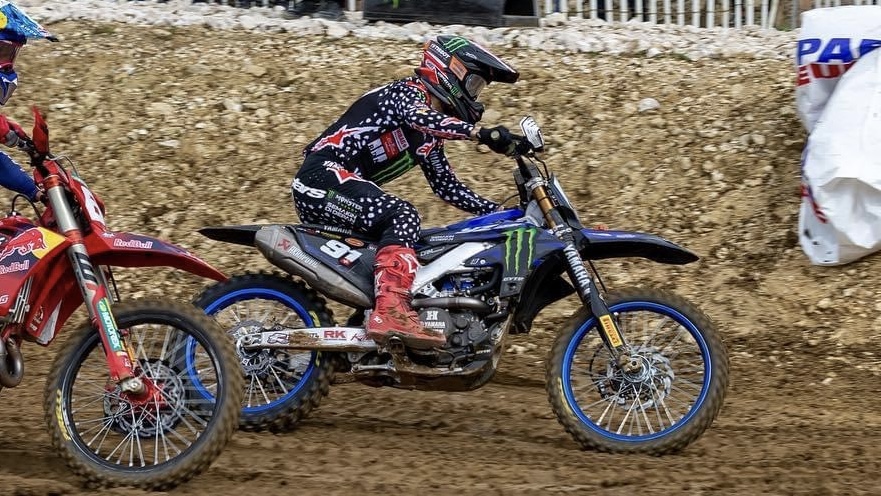 MXGP, França: Primeiro triunfo de Seewer, azar para Herlings