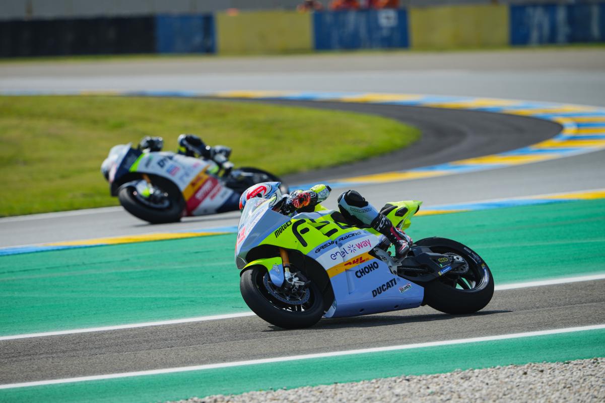 MotoE, Roberto Cane: “Batemos o recorde anterior da pista”