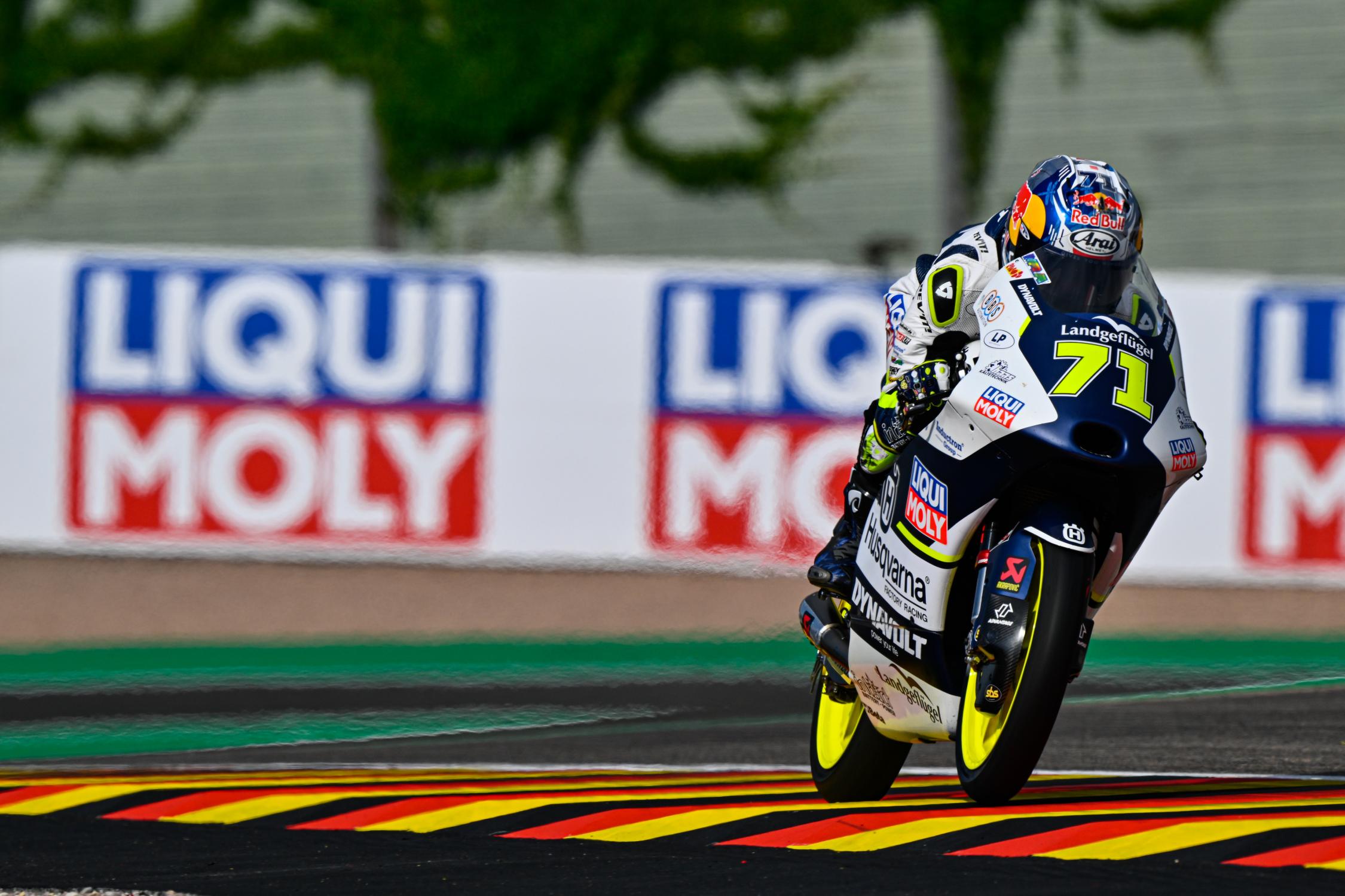 Moto3, Alemanha, Q2: Pole position esmagadora de Ayumu Sasaki