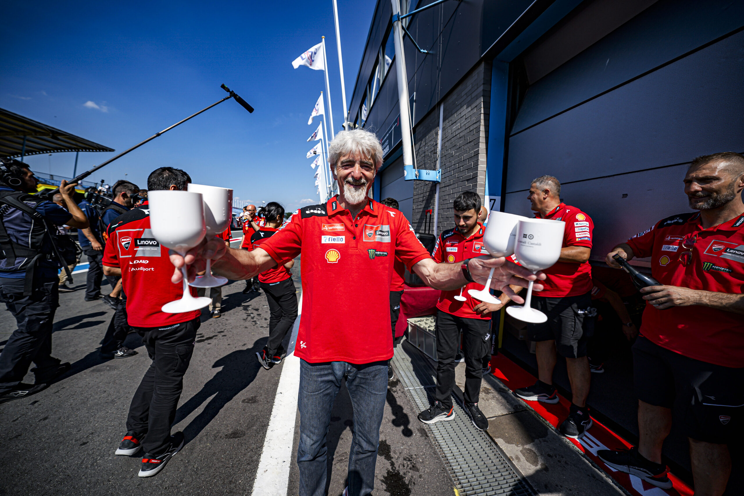 MotoGP, Dall’Igna (Ducati): “Todos fizeram um trabalho excelente, o Pecco mas também o Bastianini”