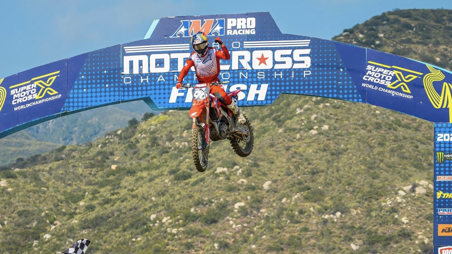 AMA Motocross 250, Hangtown: Hunter Lawrence bate Justin Cooper e Haiden Deegan