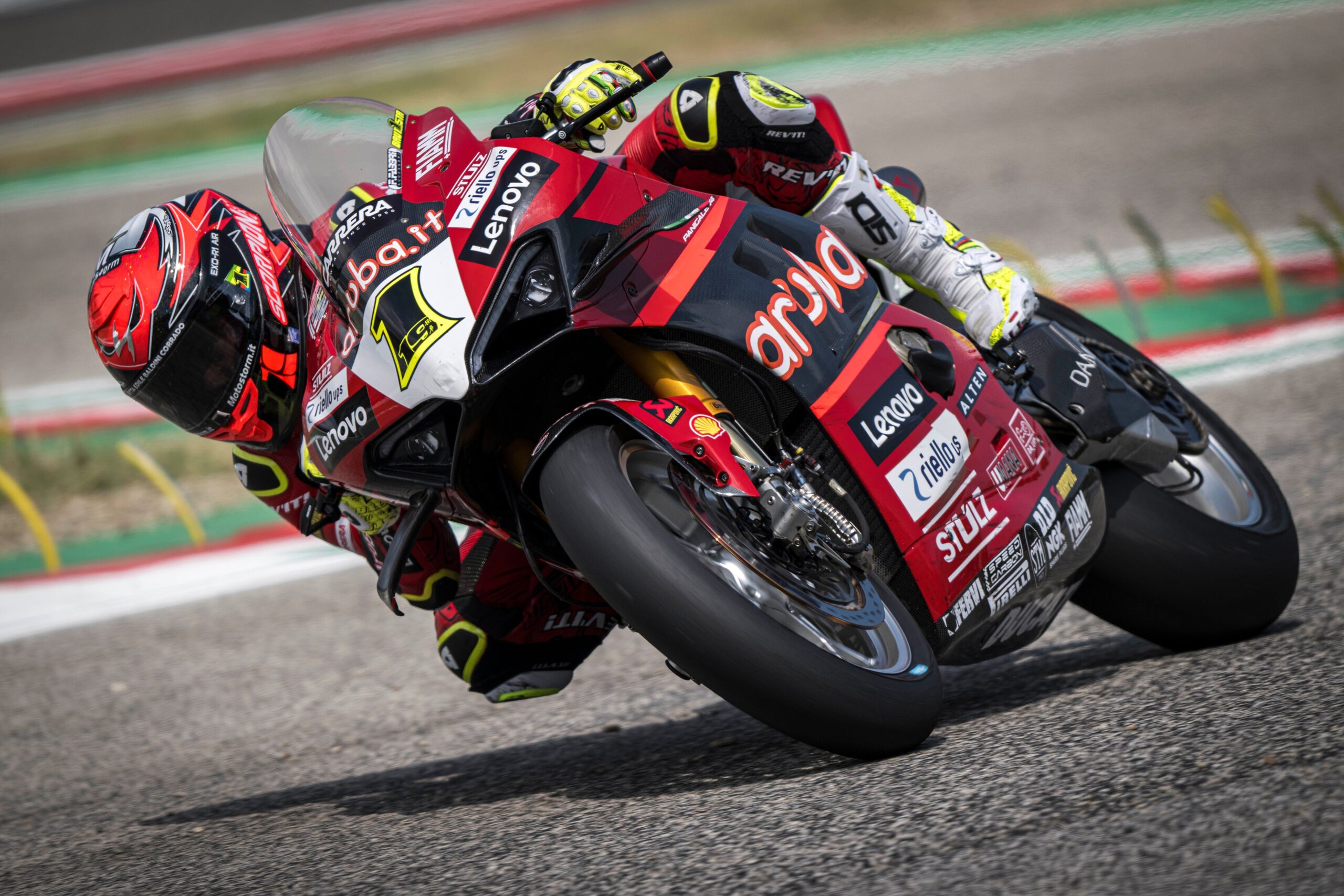 WSBK, Alvaro Bautista:  “Sinto uma grande diferença nas rotações, o limitador chega mais cedo”