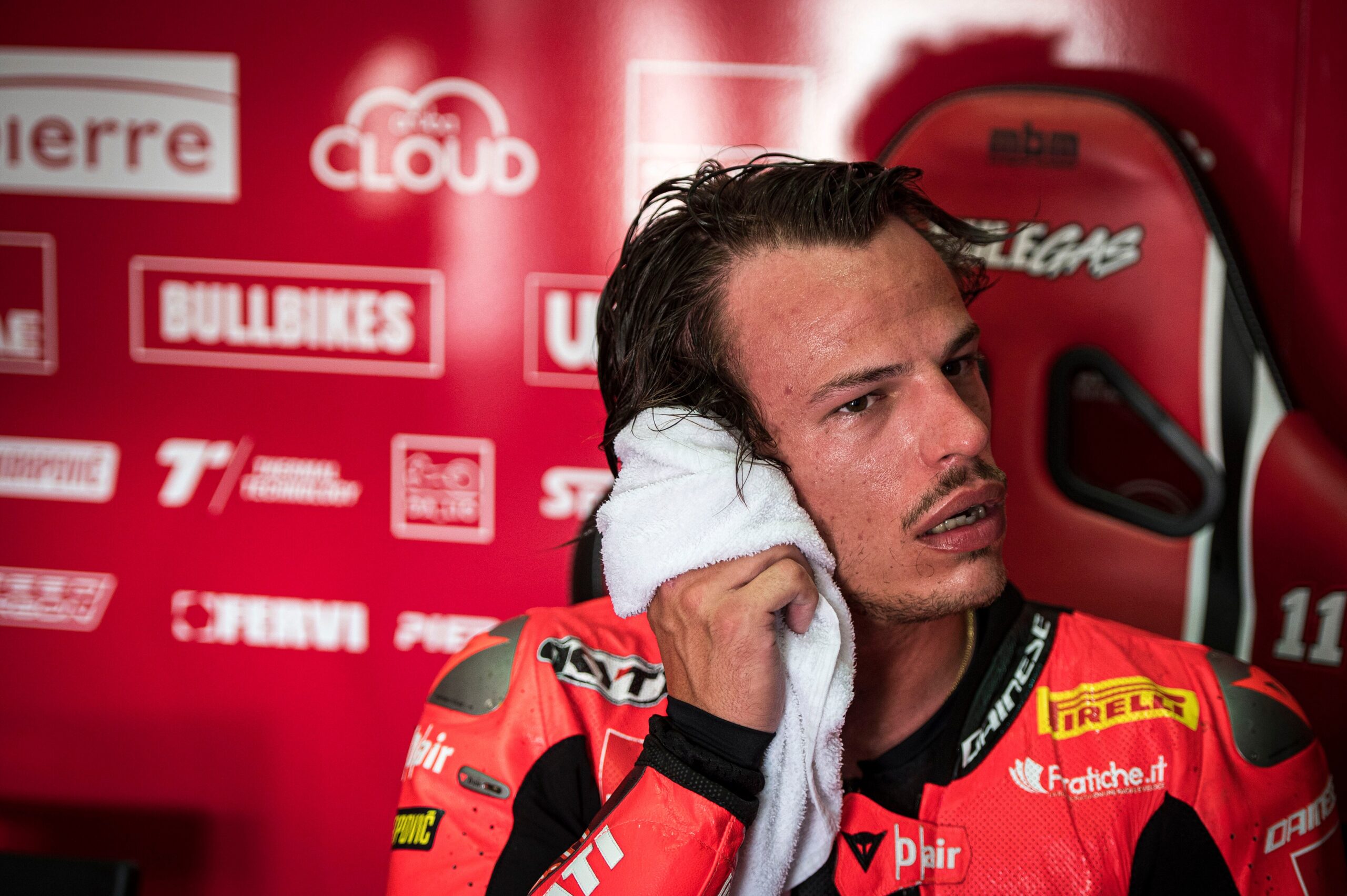 WSSP, Imola, Corrida: Manzi vence na frente de Schrotter e Bulega