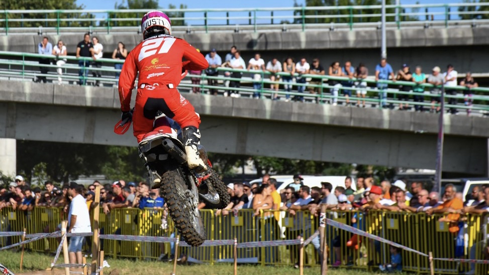 CN SuperEnduro: Agitágueda vibrou com a estreia