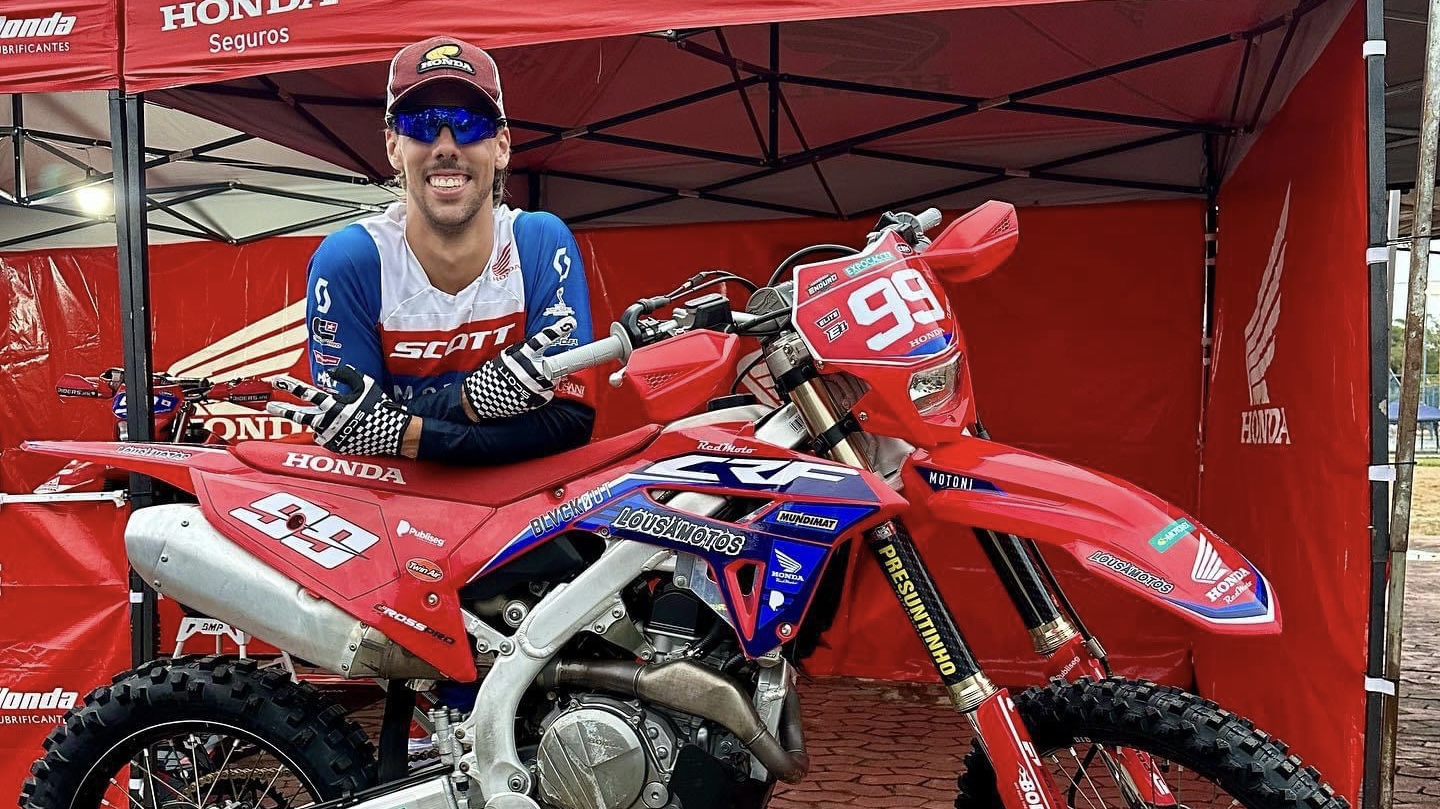 Enduro Brasil, Aracruz: Tomás Clemente no pódio na estreia com uma “quatro e meio”