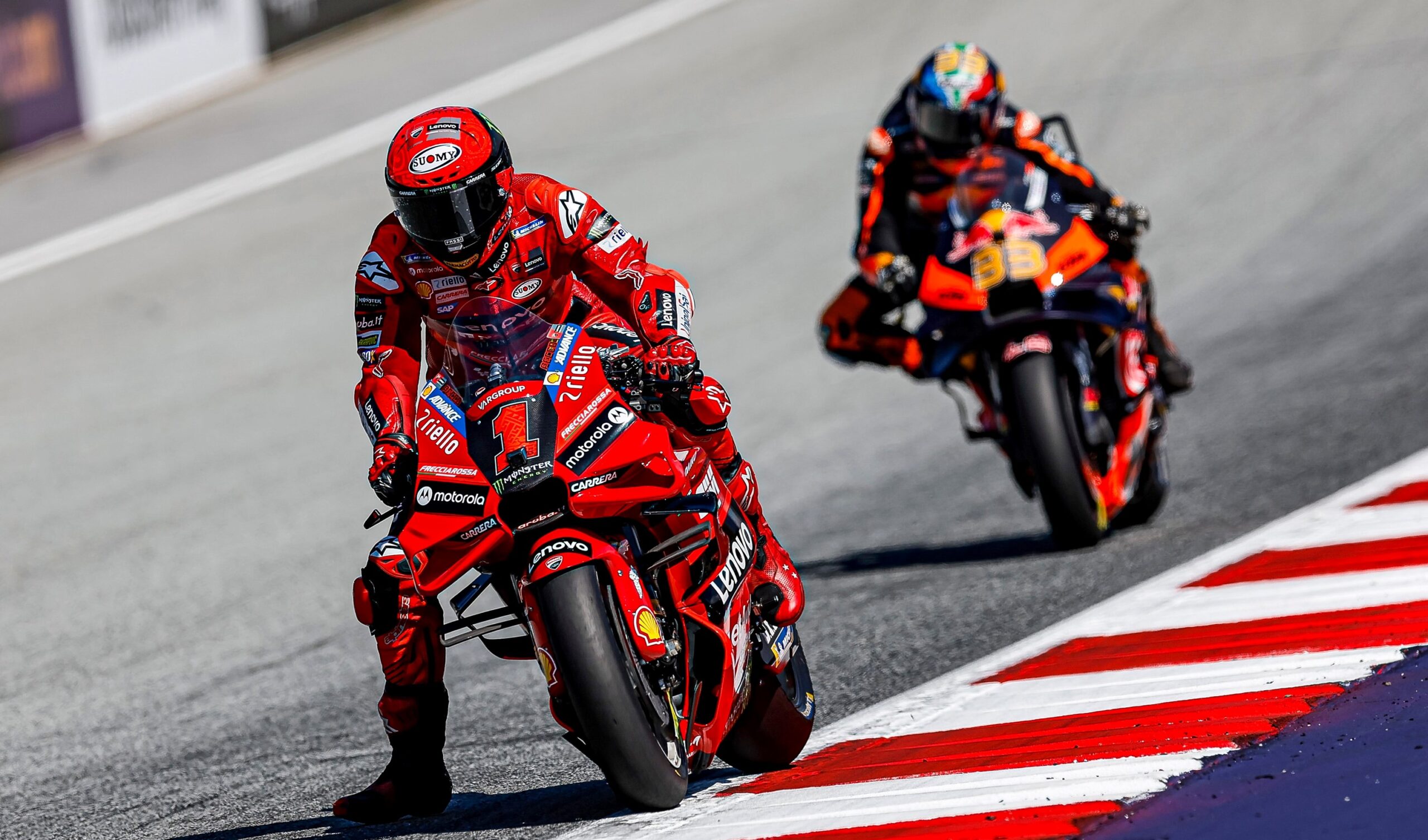 MotoGP, Áustria: Brad Binder (KTM) explica as diferenças para a Ducati de Bagnaia