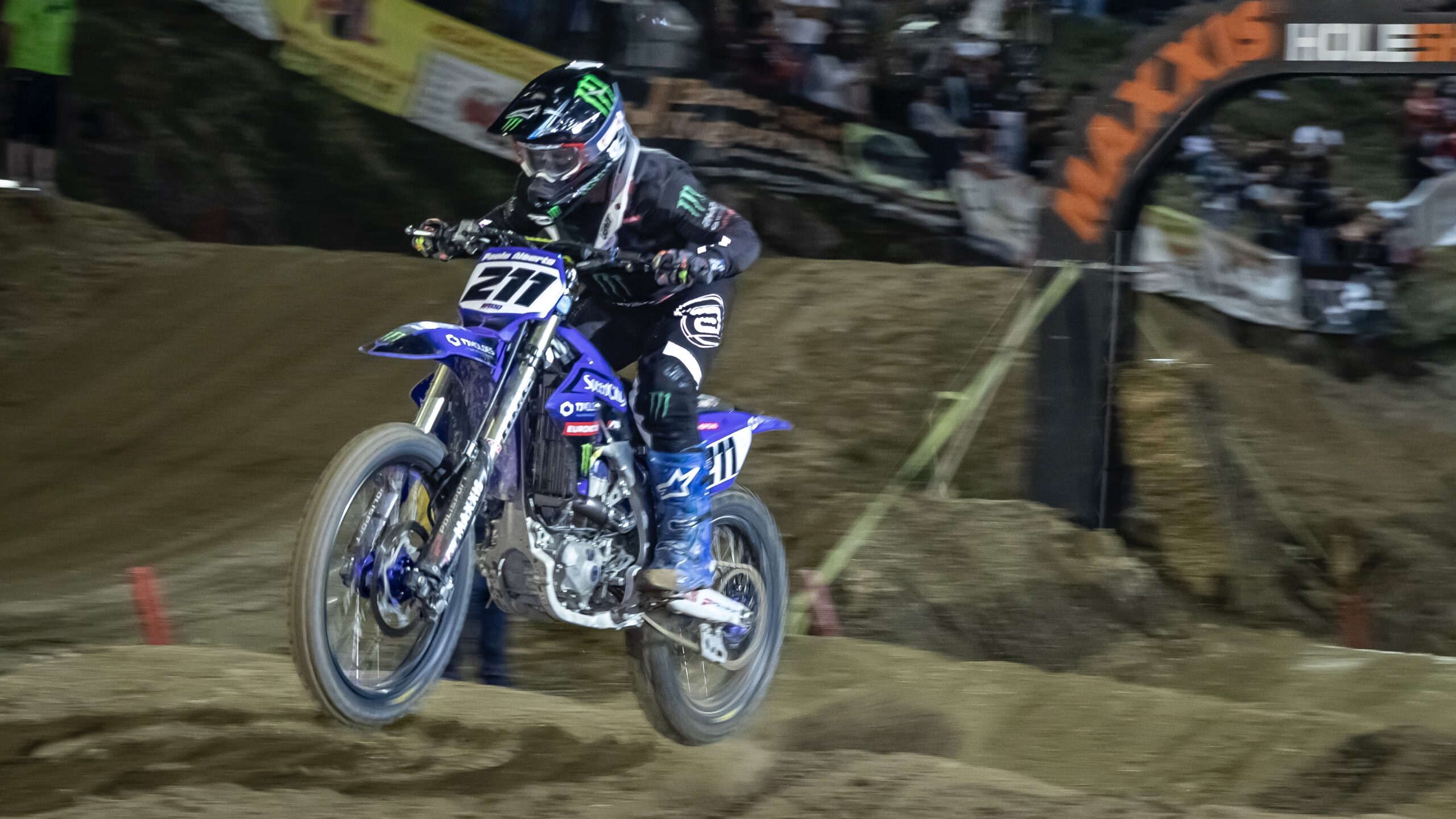 CN Supercross, Poutena, SX Elite: Paulo Alberto mantém invencibilidade perante “casa cheia”