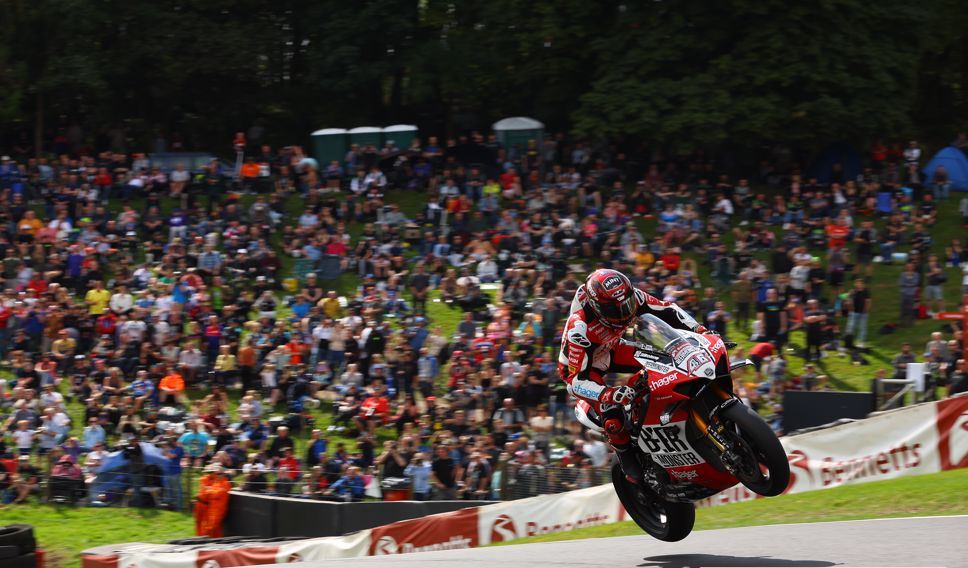 BSB, Cadwell Park: Show Ducati no Campeonato Britânico