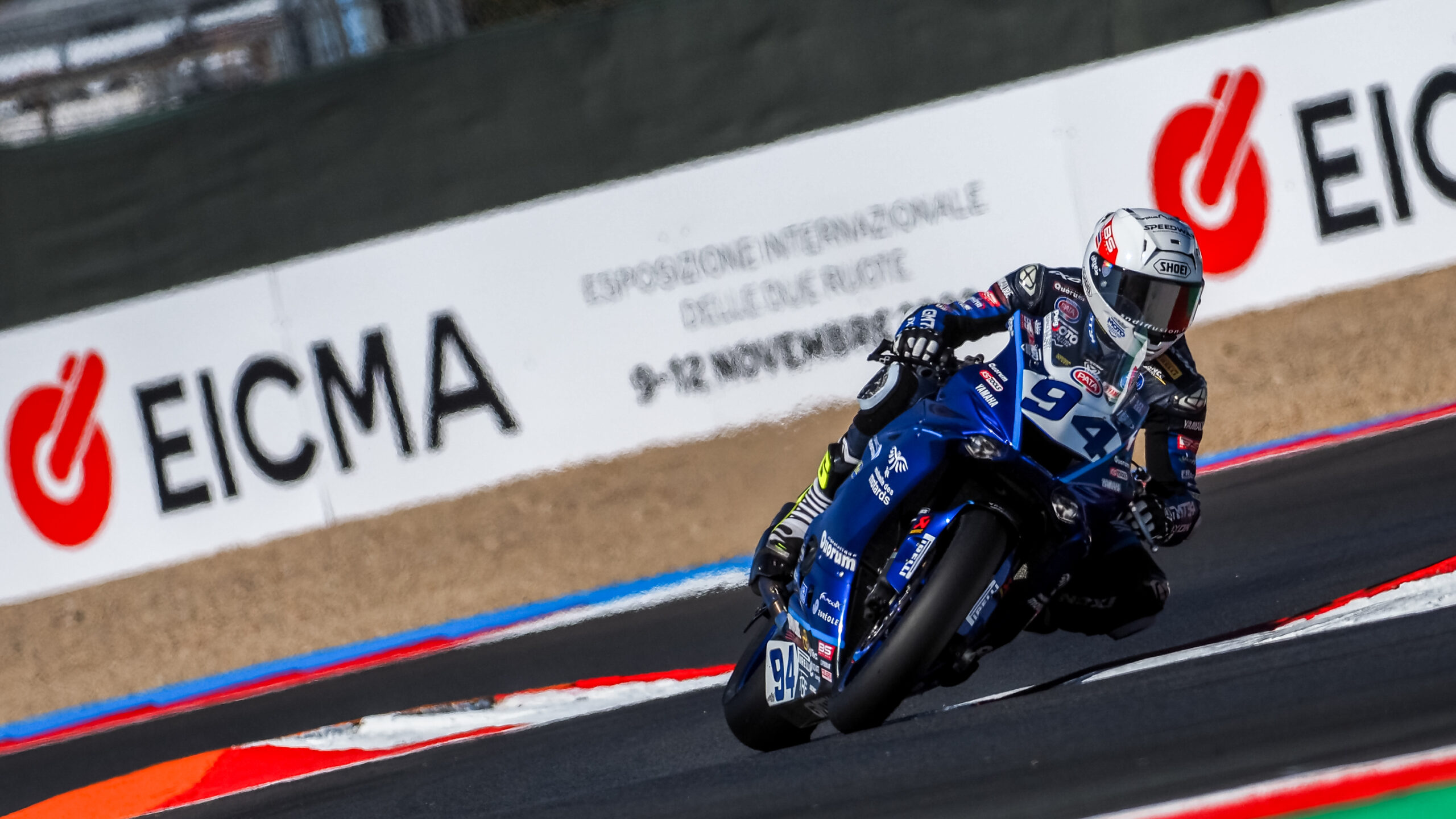 WSSP, França: Herói da casa coloca Yamaha no topo