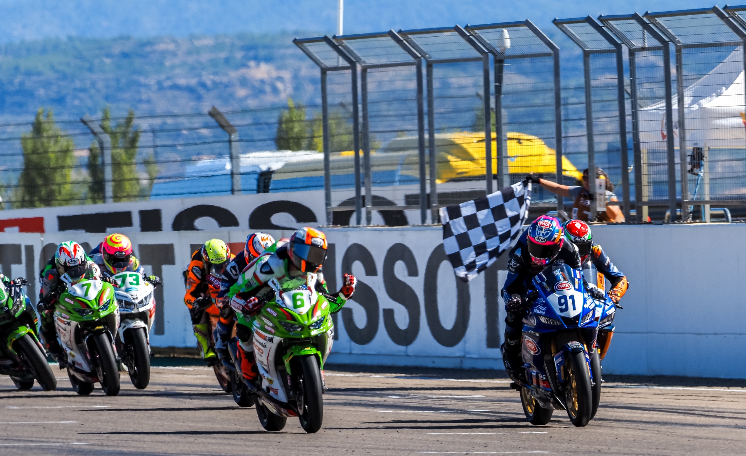 WSSP 300, Aragon, Corrida 2: Vitória ‘tirada a ferros’ por Buis coloca-o muito perto do título