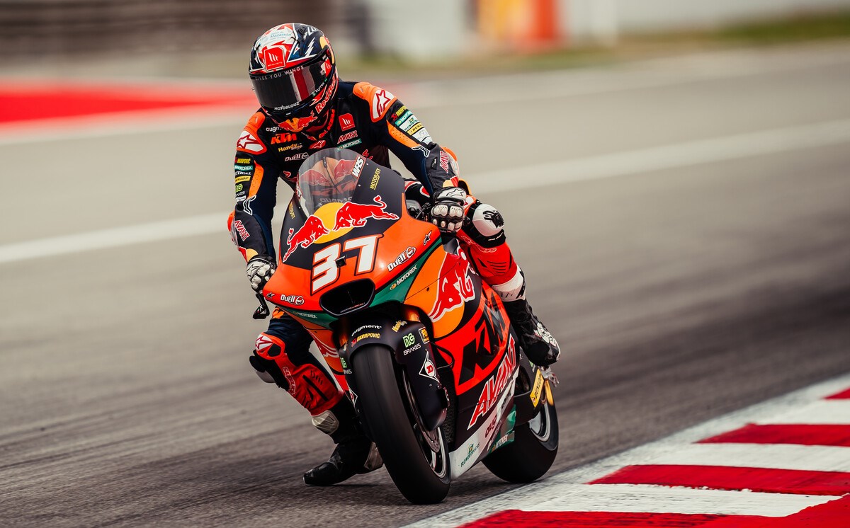 Moto2, San Marino, Corrida: Pedro Acosta dominante do princípio ao fim