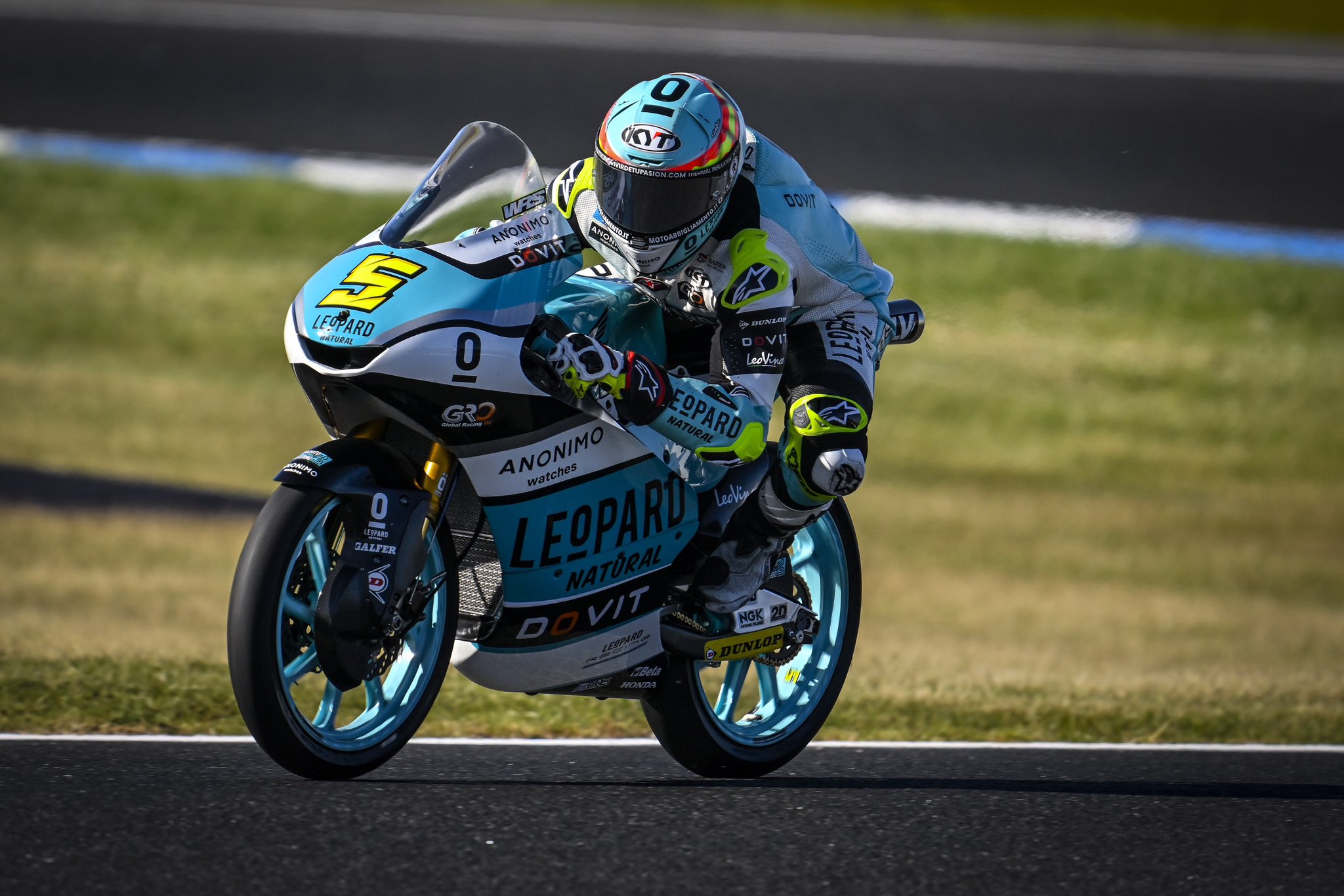 Moto3, Austrália, Warm Up: Masia mais rápido com pista molhada