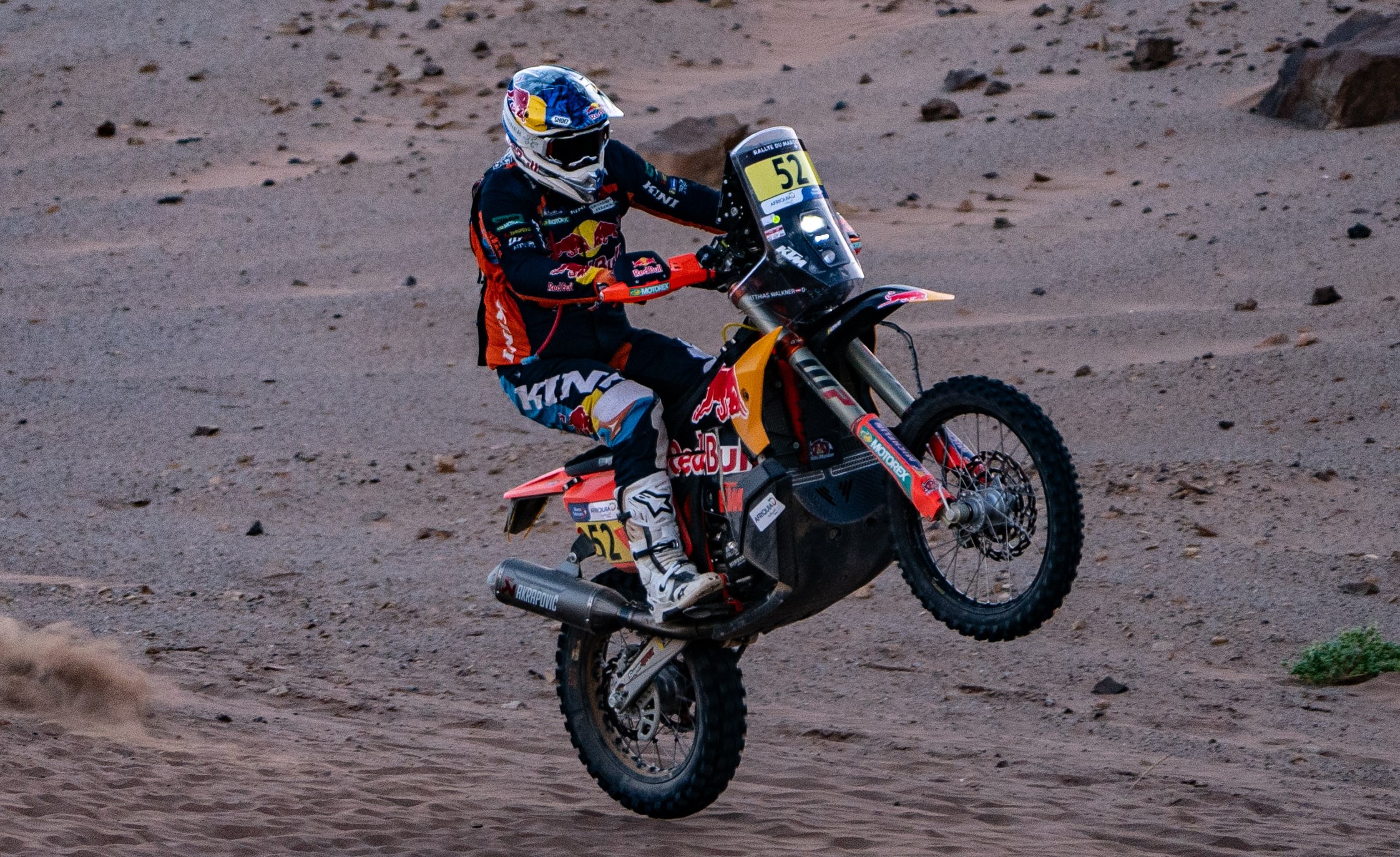 W2RC, Matthias Walkner (DNF): “Bati numa pedra e passei por cima do guiador”