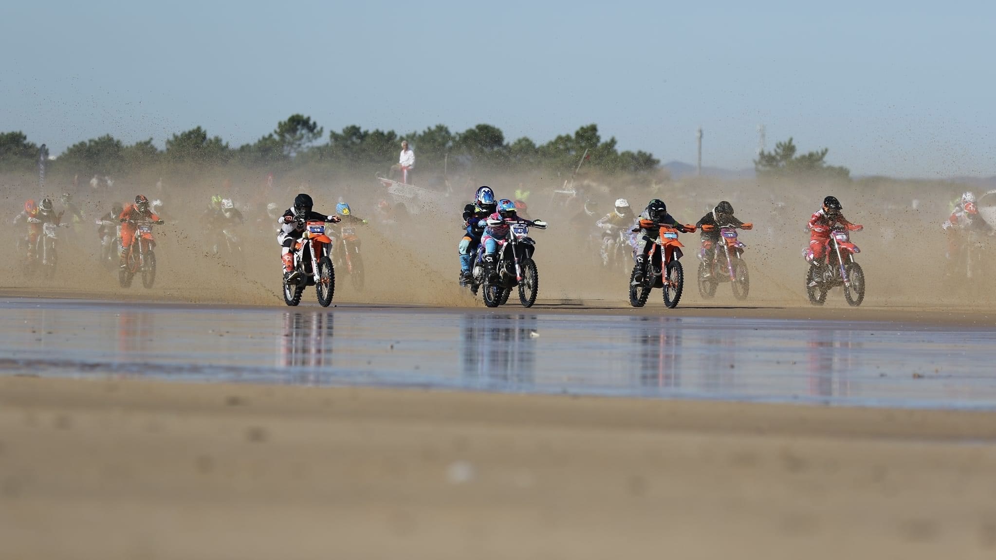 Vídeo Monte Gordo Sand Experience: Reviva a transmissão televisiva do 1.º dia