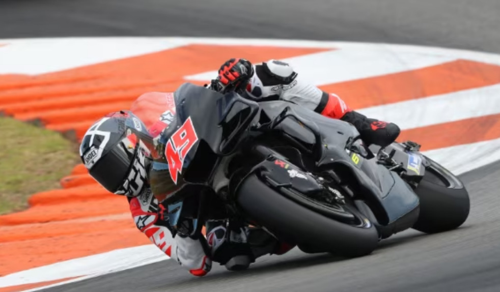 WSBK: Teste positivo de Sam Lowes na estreia com a Ducati em Jerez