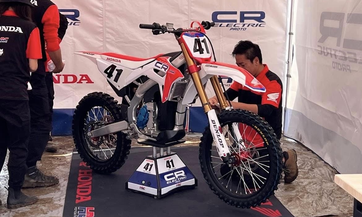 TT: Honda define objetivos para a produção de motos elétricas