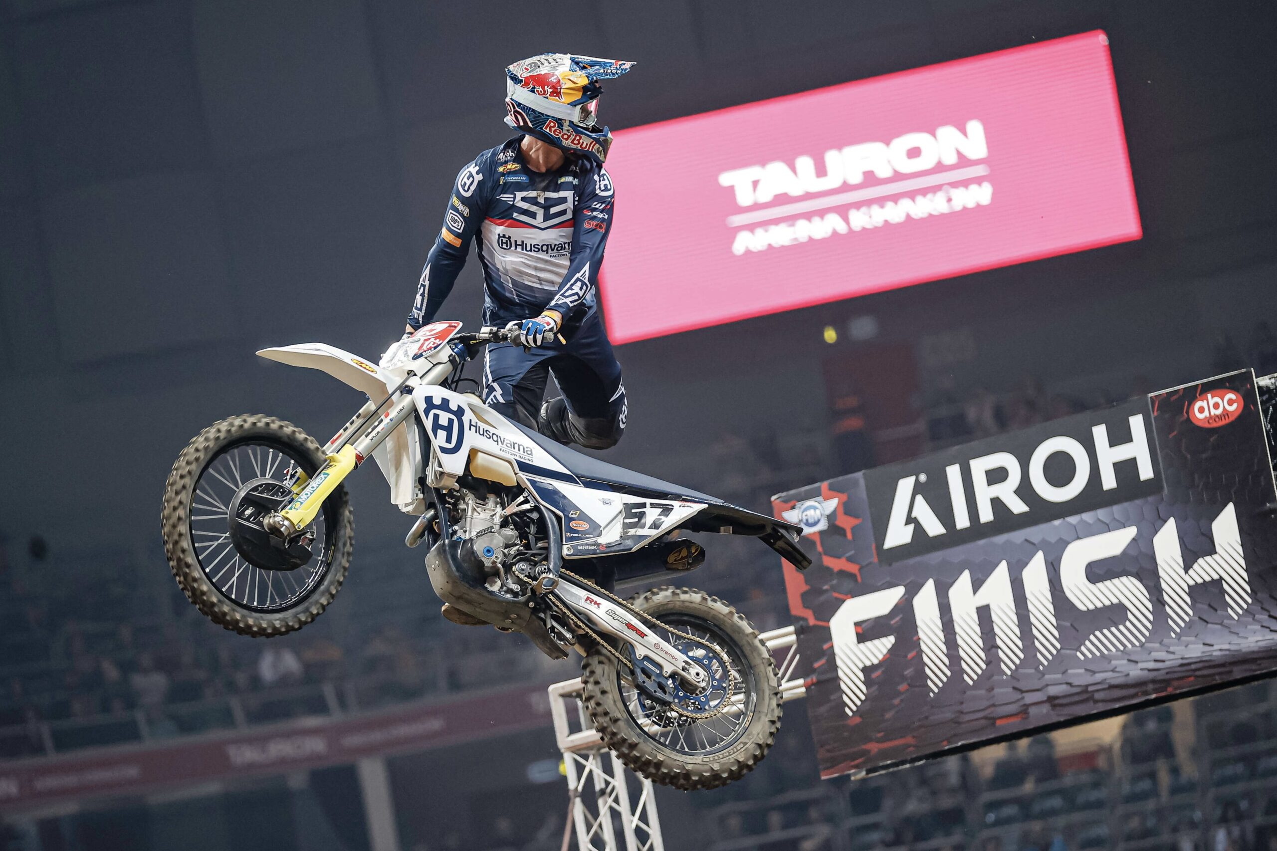 Mundial SuperEnduro, Polónia: Bolt resiste a Walker, Vieira 10.º