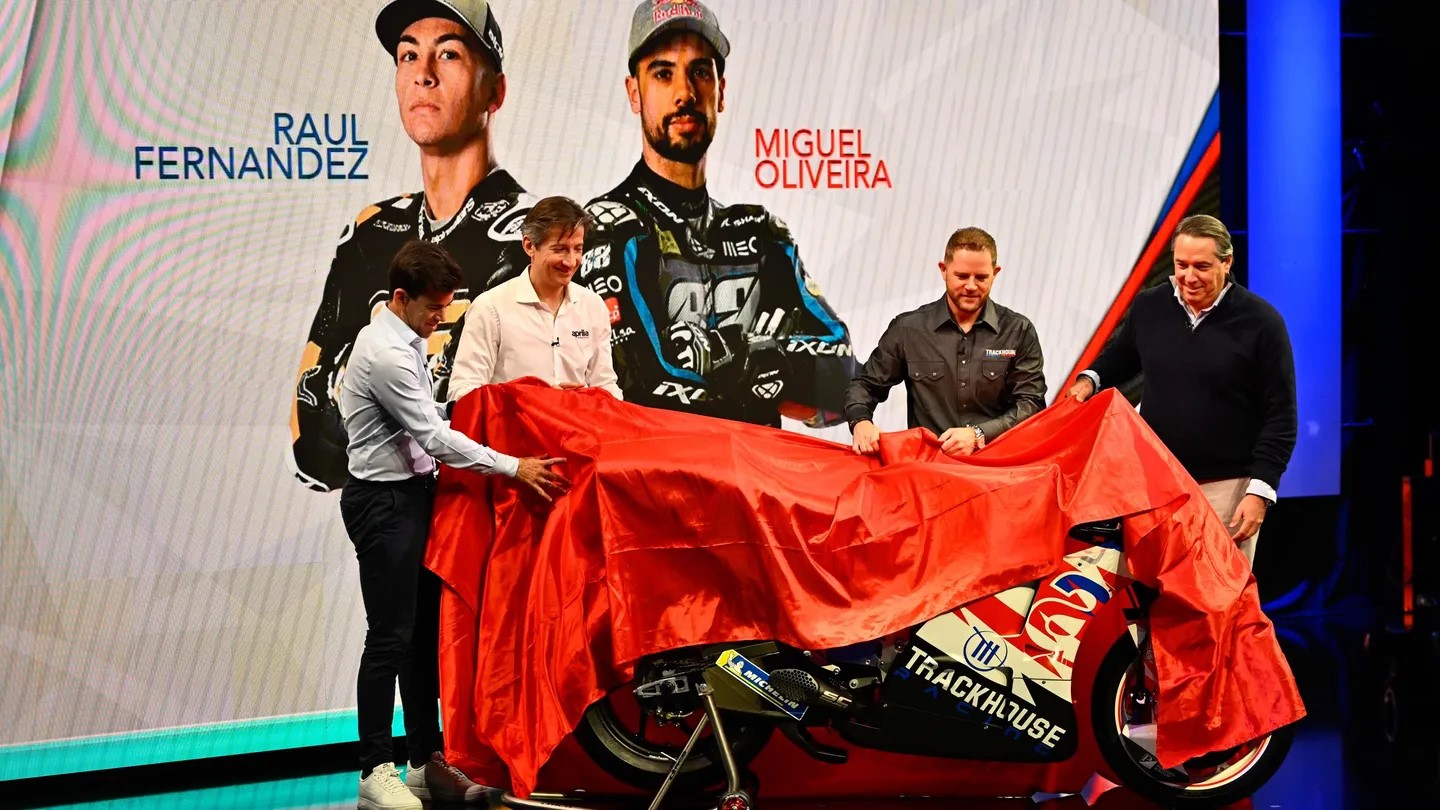 MotoGP, Carlos Ezpeleta: “Muito felizes por dar as boas-vindas à Trackhouse”