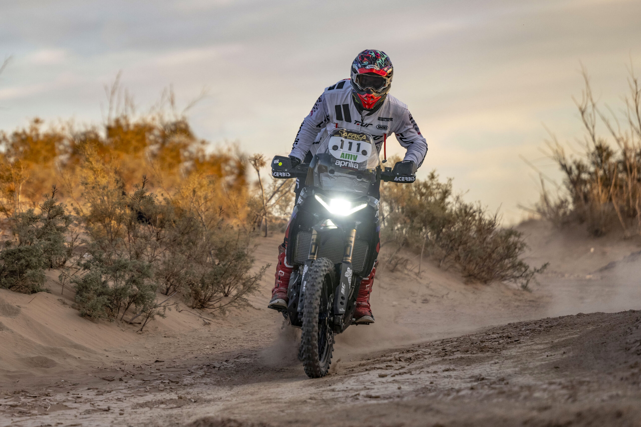 Africa Eco Race, Etapa 3: Pilotos da Yamaha aproximam-se do líder